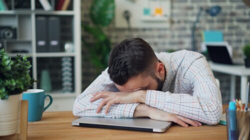 仕事のやる気が出ない時に試したいこと|朝から気持ちが重い日に無理なく整えるヒント